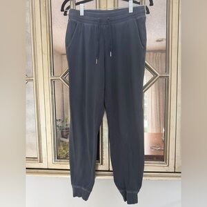 Old navy ladies Black Jogger Pants